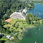 Apartment Lb5 Seeappartement Haus Landskron Mit Direktem Seezugang Am Ossiachersee Annenheim