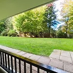 Lb5 Seeappartement Haus Landskron Mit Direktem Seezugang Am Ossiachersee Apartment *
